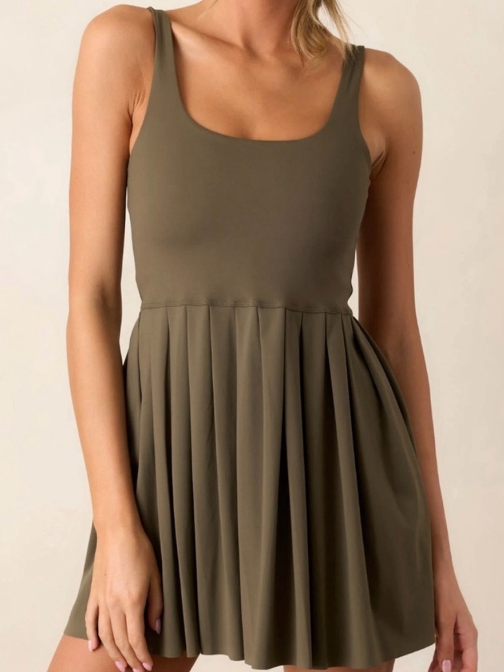 Z Supply Active Hot Shot Dress Olive Green Pleated Tennis Skirt - XS